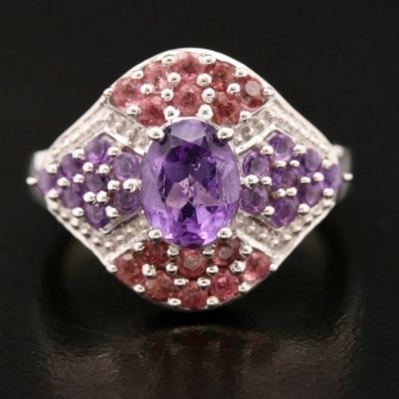 Jewelry - Stunning Unique Silver Amethyst Garnet Party Cocktail Ring fine jewelry